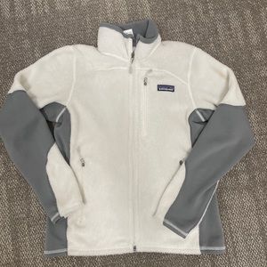 Patagonia zip up fleece white and gray XS